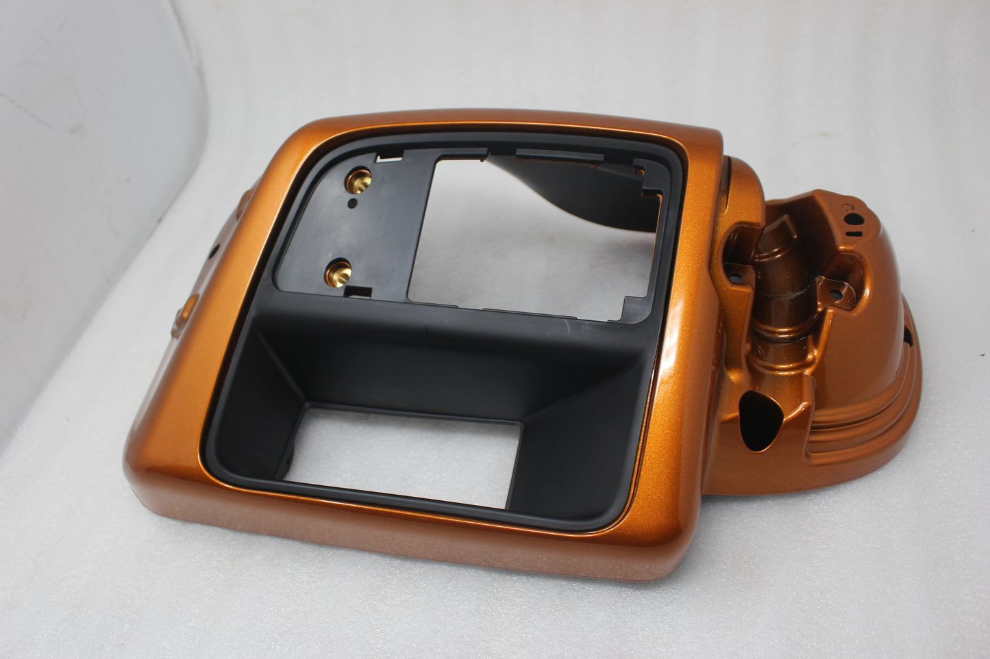 57100169DST NEW OEM 2014-2022 HARLEY-DAVIDSON RIGHT LOWER FAIRING AMBER WHISKEY