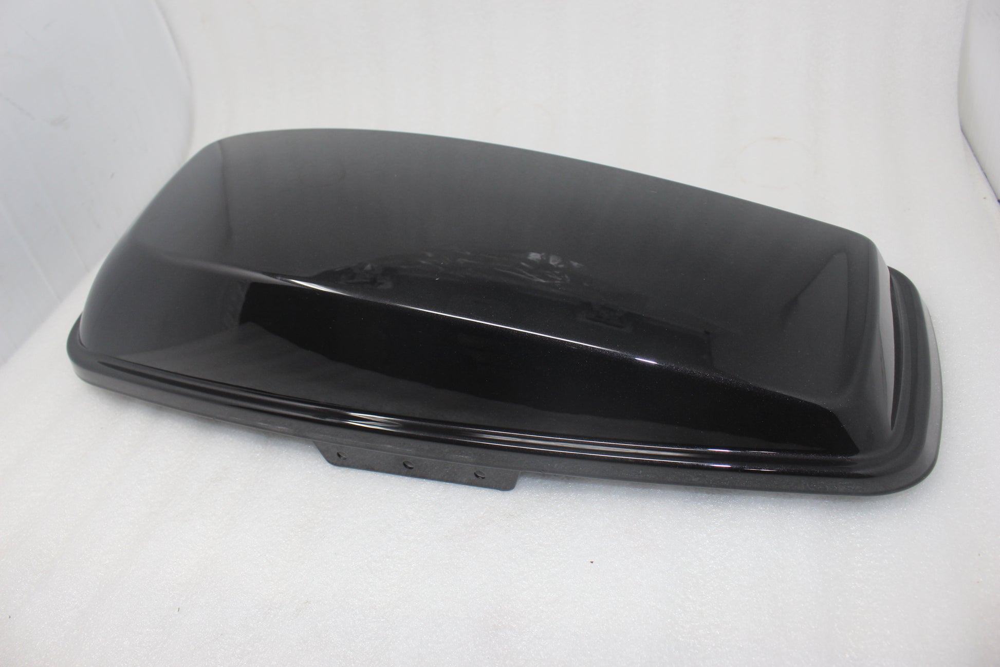 90200826ESC NEW OEM 2014-2023 HARLEY-DAVIDSON BLACK JACK METALLIC SPEAKER LID RH