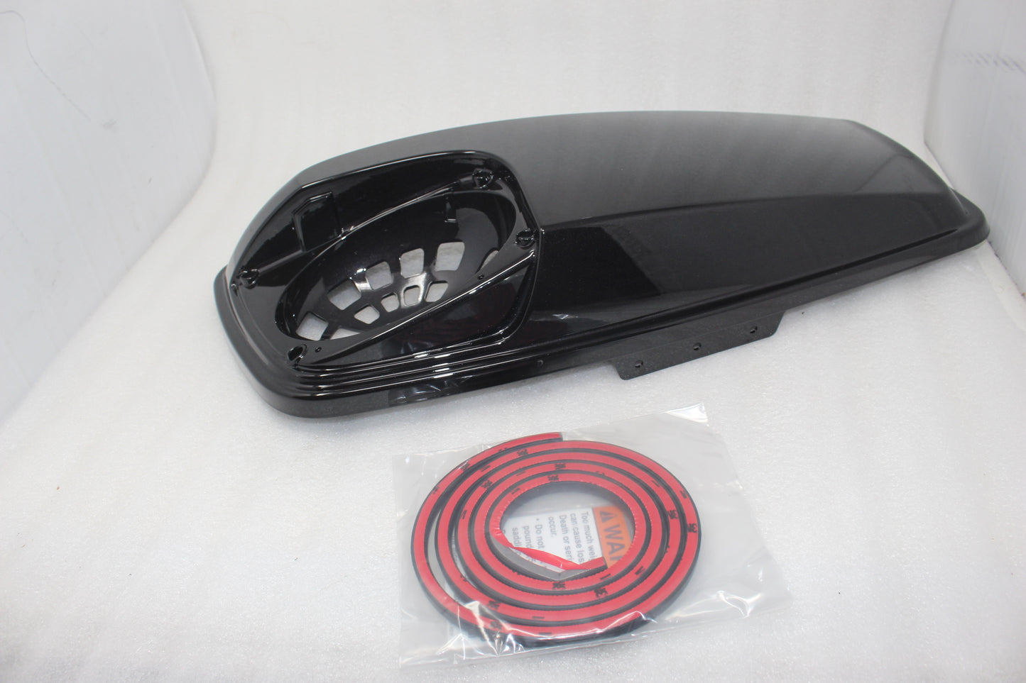 90200827ESC NEW OEM 2014-2023 HARLEY-DAVIDSON BLACK JACK METALLIC SPEAKER LID LH