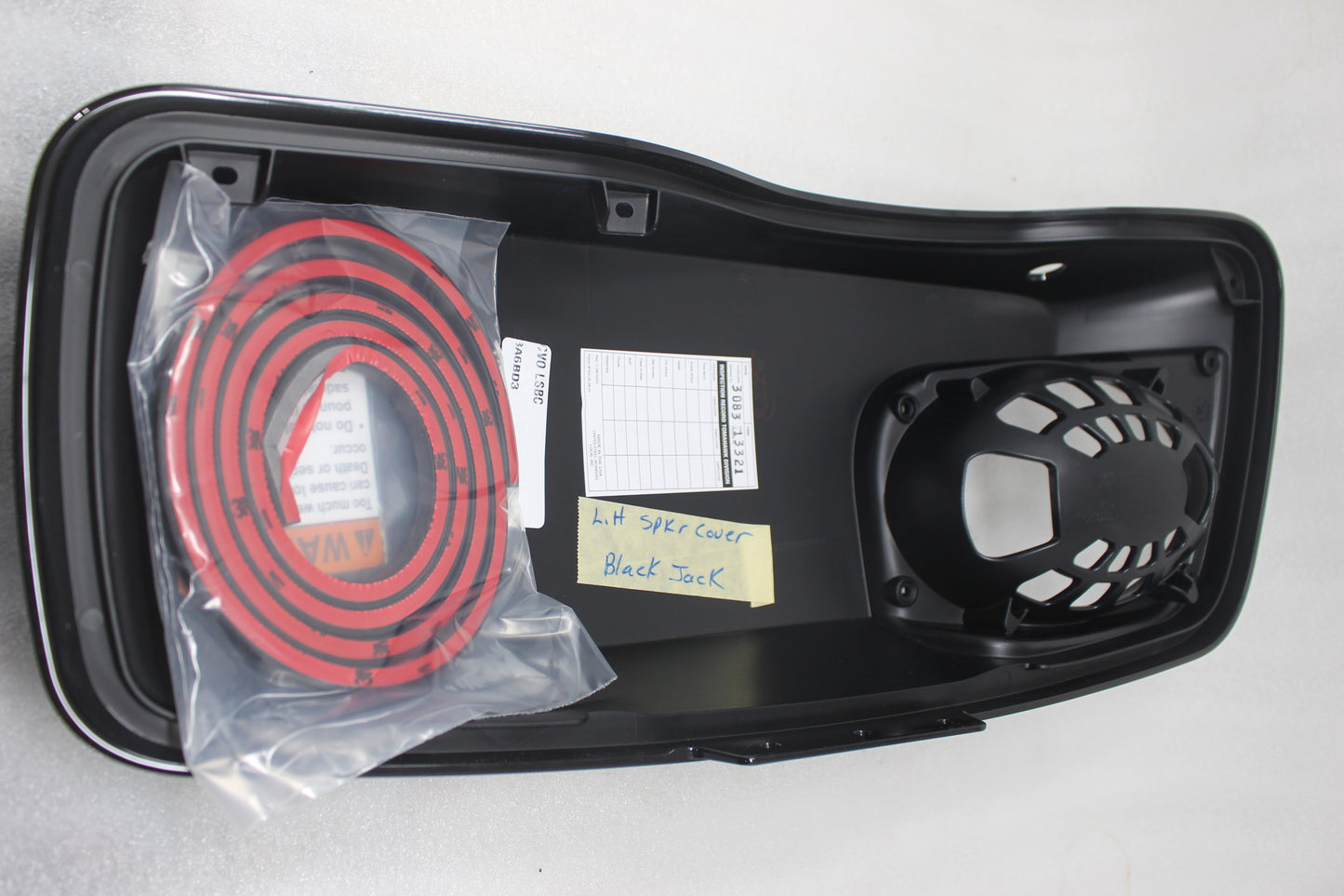 90200827ESC NEW OEM 2014-2023 HARLEY-DAVIDSON BLACK JACK METALLIC SPEAKER LID LH