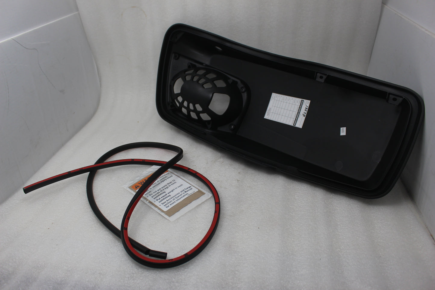 90200826BYM NEW OEM 2014-2023 HARLEY-DAVIDSON RIGHT SADDLEBAG SPEAKER LID KIT