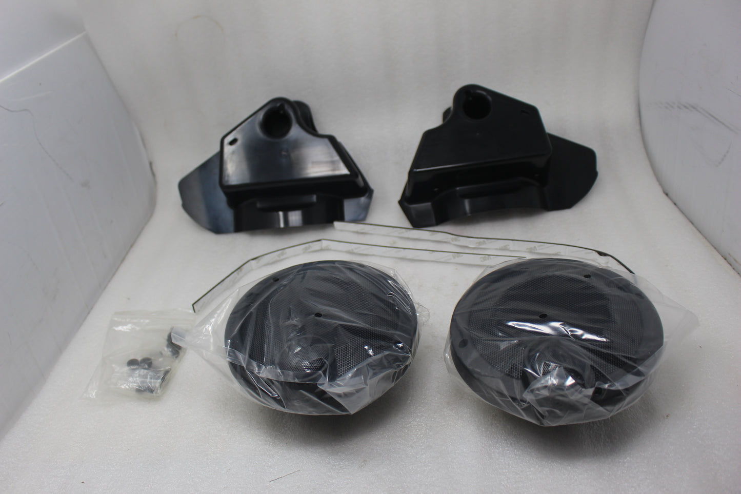 76000353A NEW OEM 2014-2018 HARLEY-DAVIDSON BOOM AUDIO STAGE II LOWER FAIRING SPEAKERS
