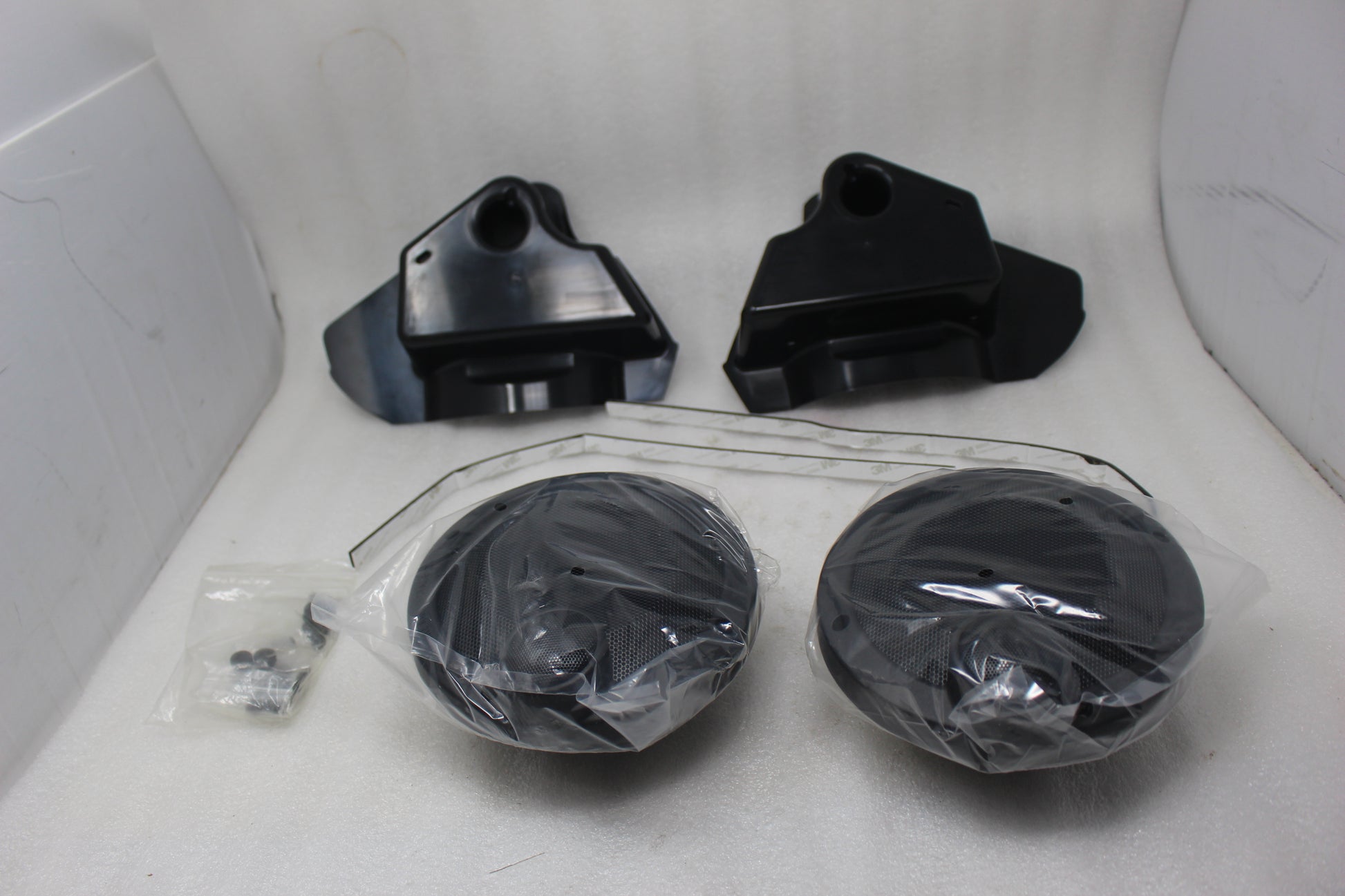 76000353A NEW OEM 2014-2018 HARLEY-DAVIDSON BOOM AUDIO STAGE II LOWER FAIRING SPEAKERS