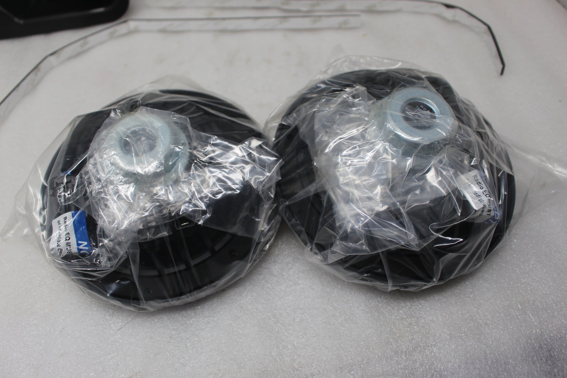 76000353A NEW OEM 2014-2018 HARLEY-DAVIDSON BOOM AUDIO STAGE II LOWER FAIRING SPEAKERS