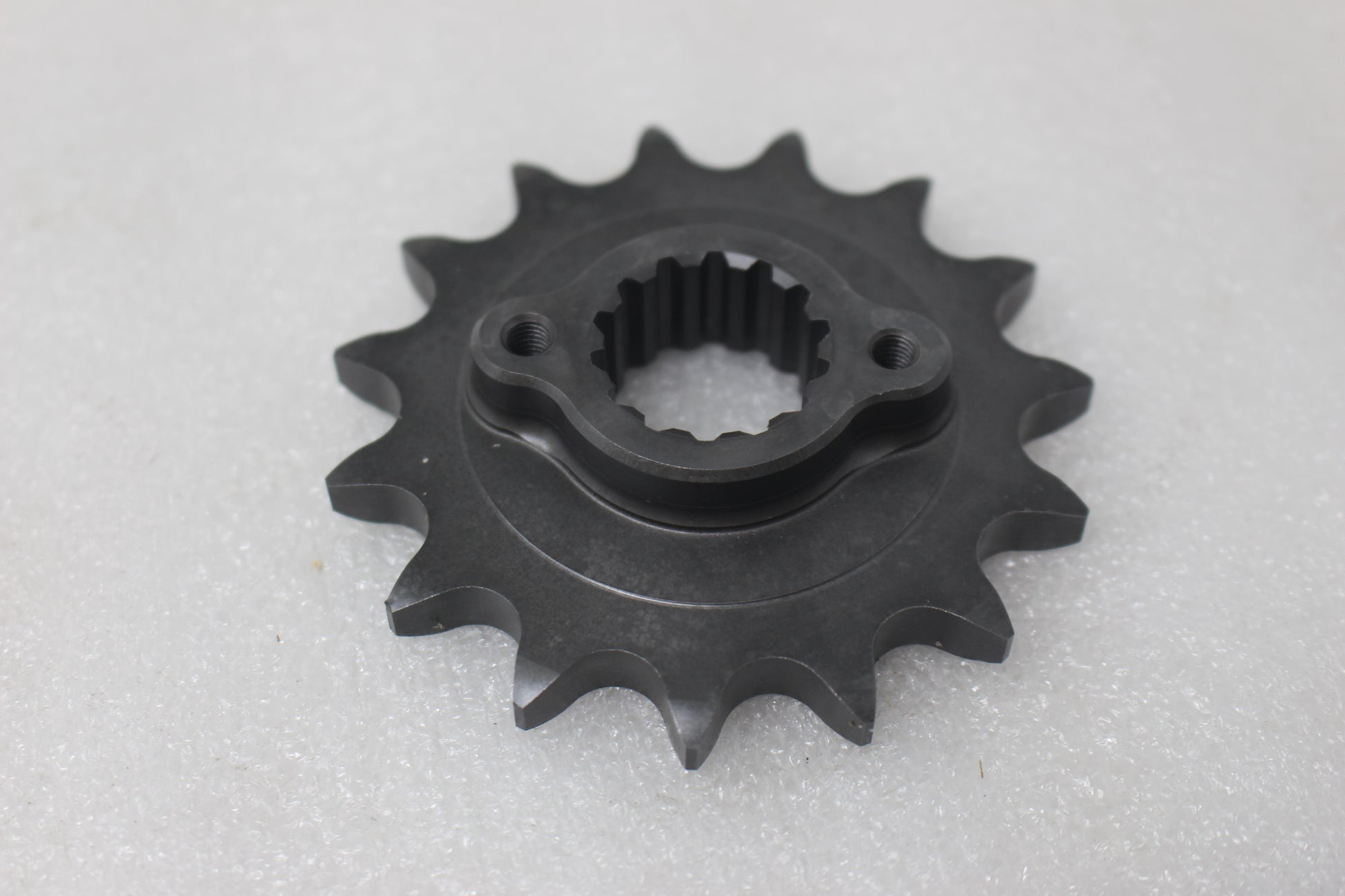 44910272A NEW OEM 2001 DUCATI SUPERBIKE 996 CHAIN SPROCKET T15