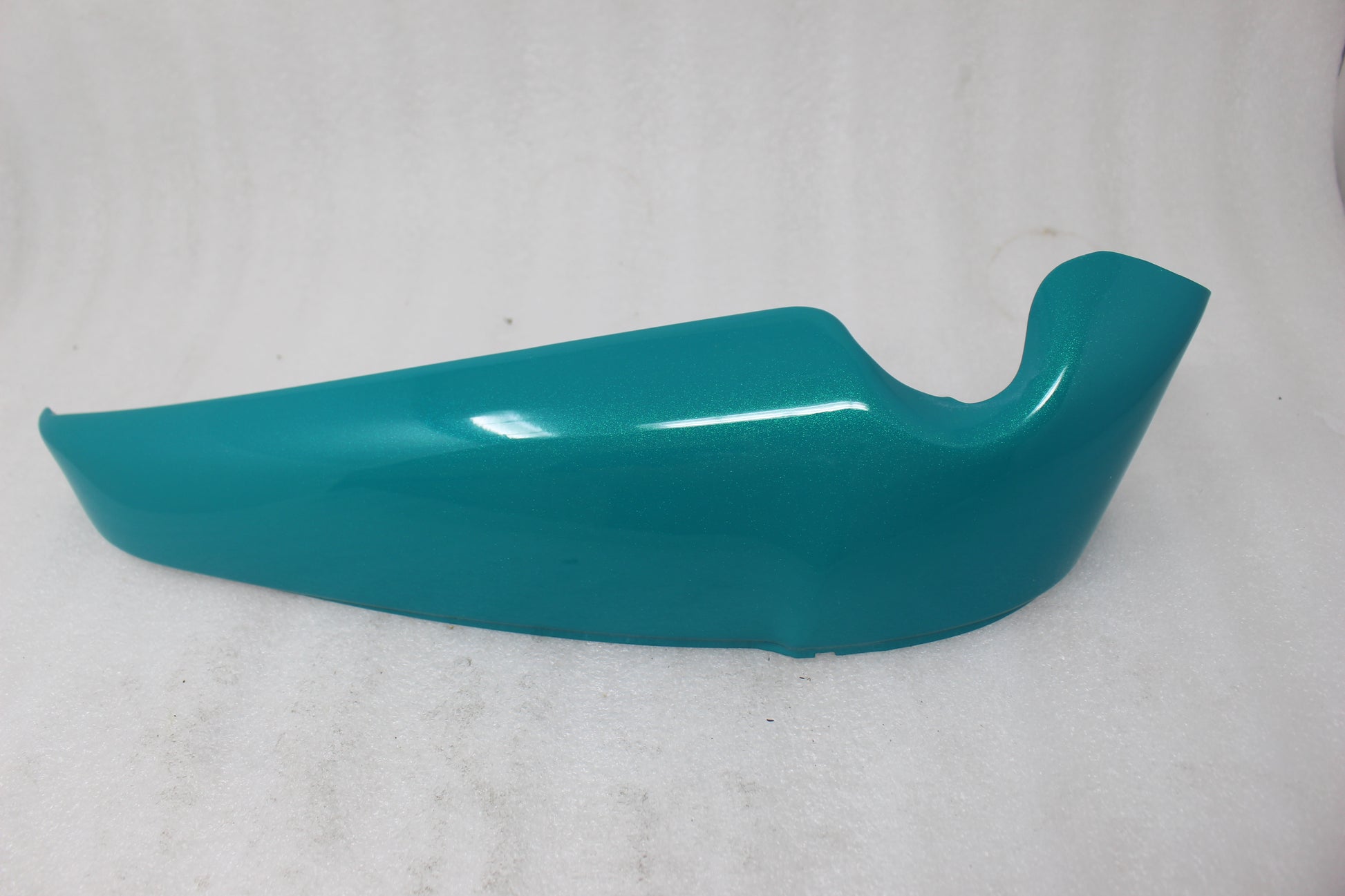66157-05BVG NEW OEM HARLEY-DAVIDSON VRSC VROD RADIATOR TRIM MEDIUM TURQUOISE PEA