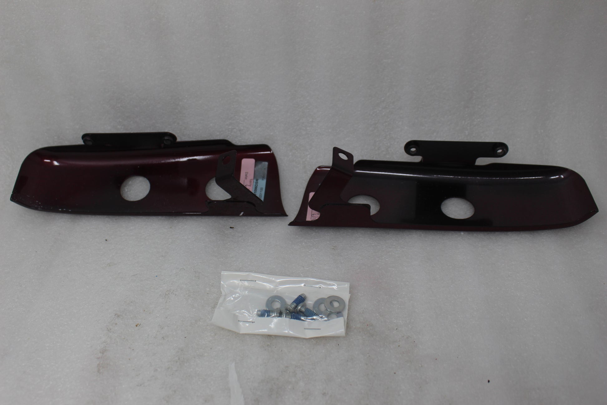 90200874DSW NEW OEM HARLEY-DAVIDSON TOURING SLOTTED FILLER STRIP MYSTERIOUS RED