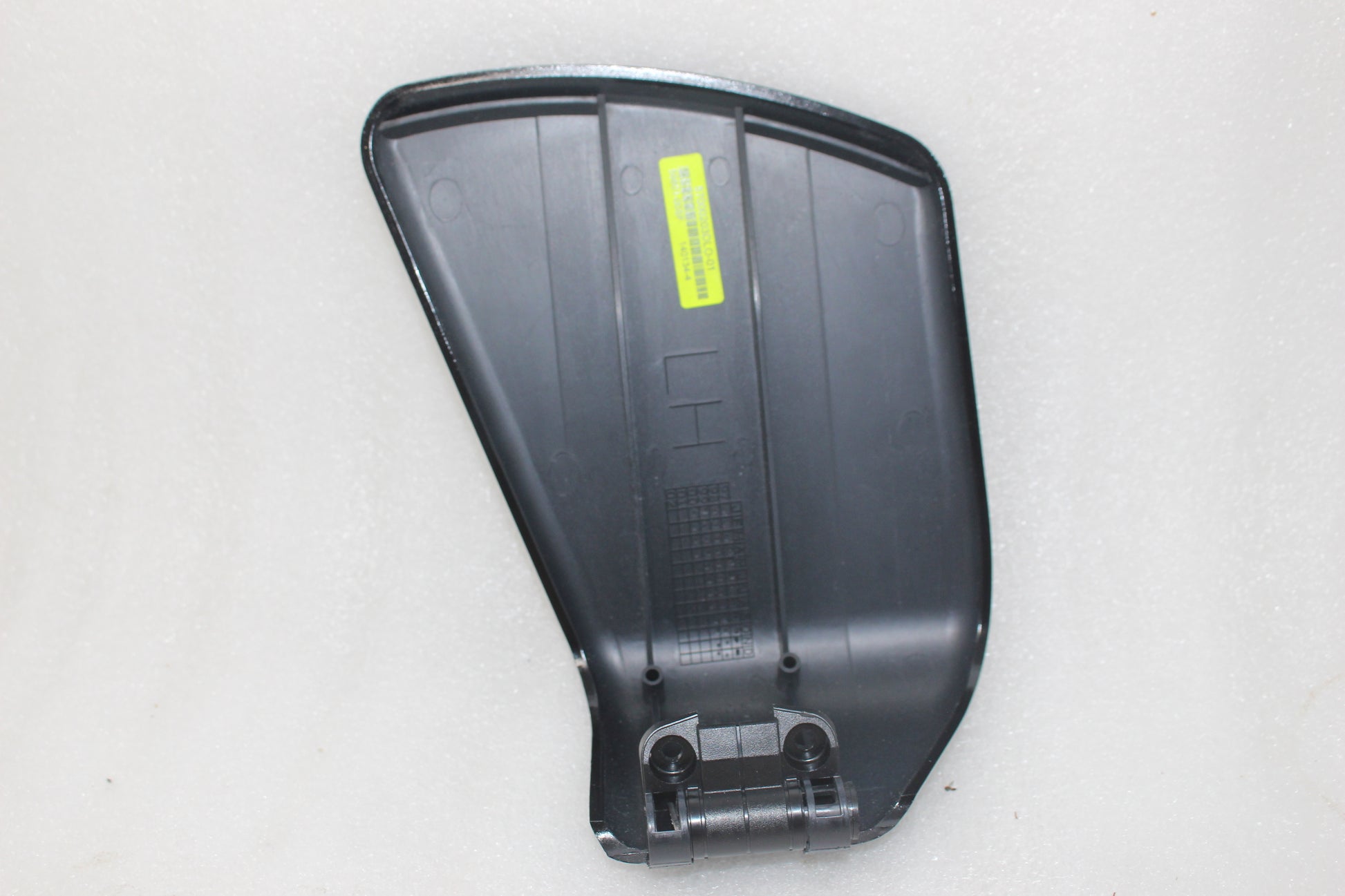 57000203DLO NEW OEM HARLEY-DAVIDSON CVO LEFT GLOVEBOX DOOR STARFIRE BLACK FLTRXS