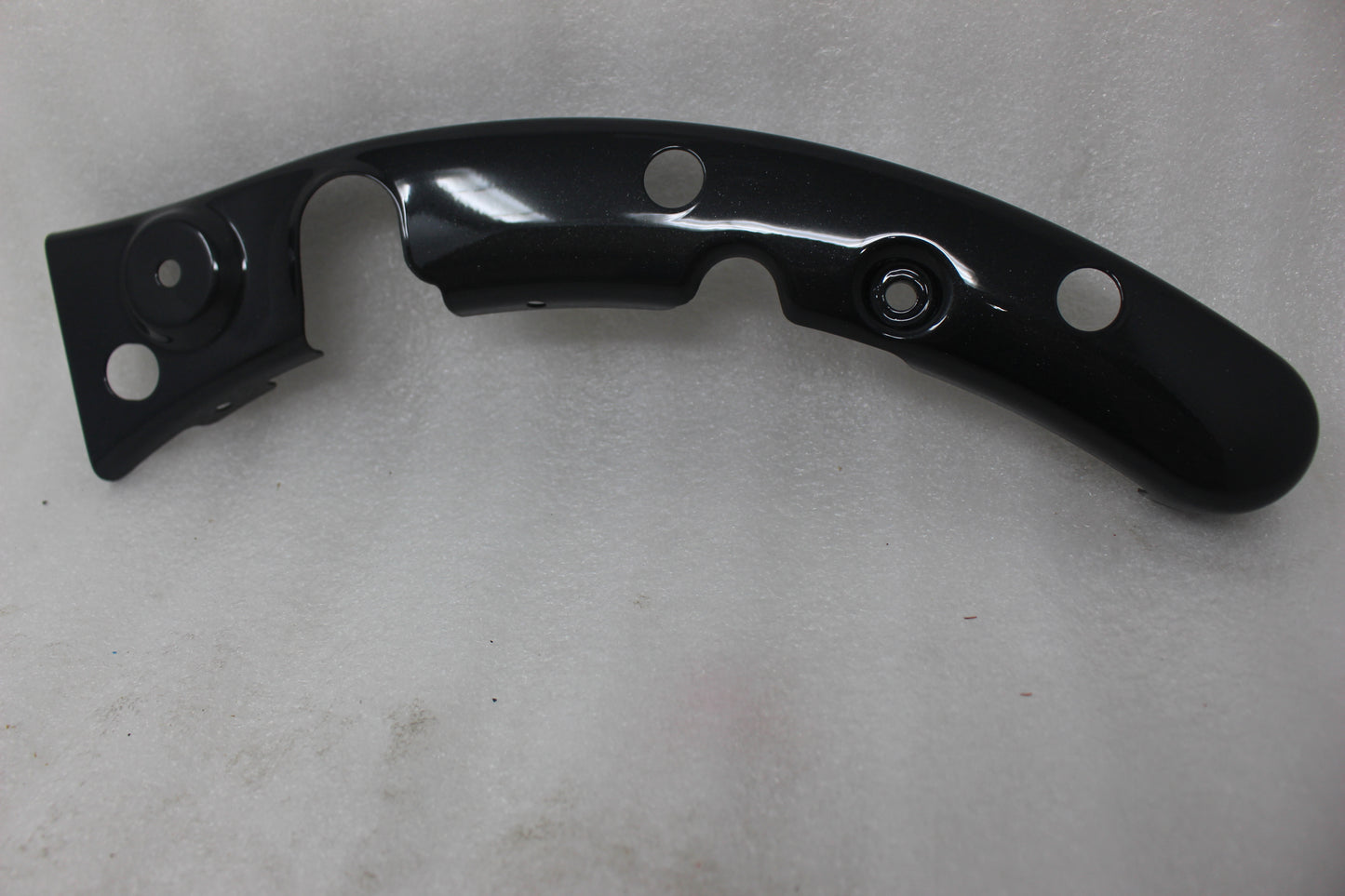 47200138DLE NEW OEM HARLEY-DAVIDSON CVO LEFT FRAME COVER DIAMOND DUST, FLHRSE5