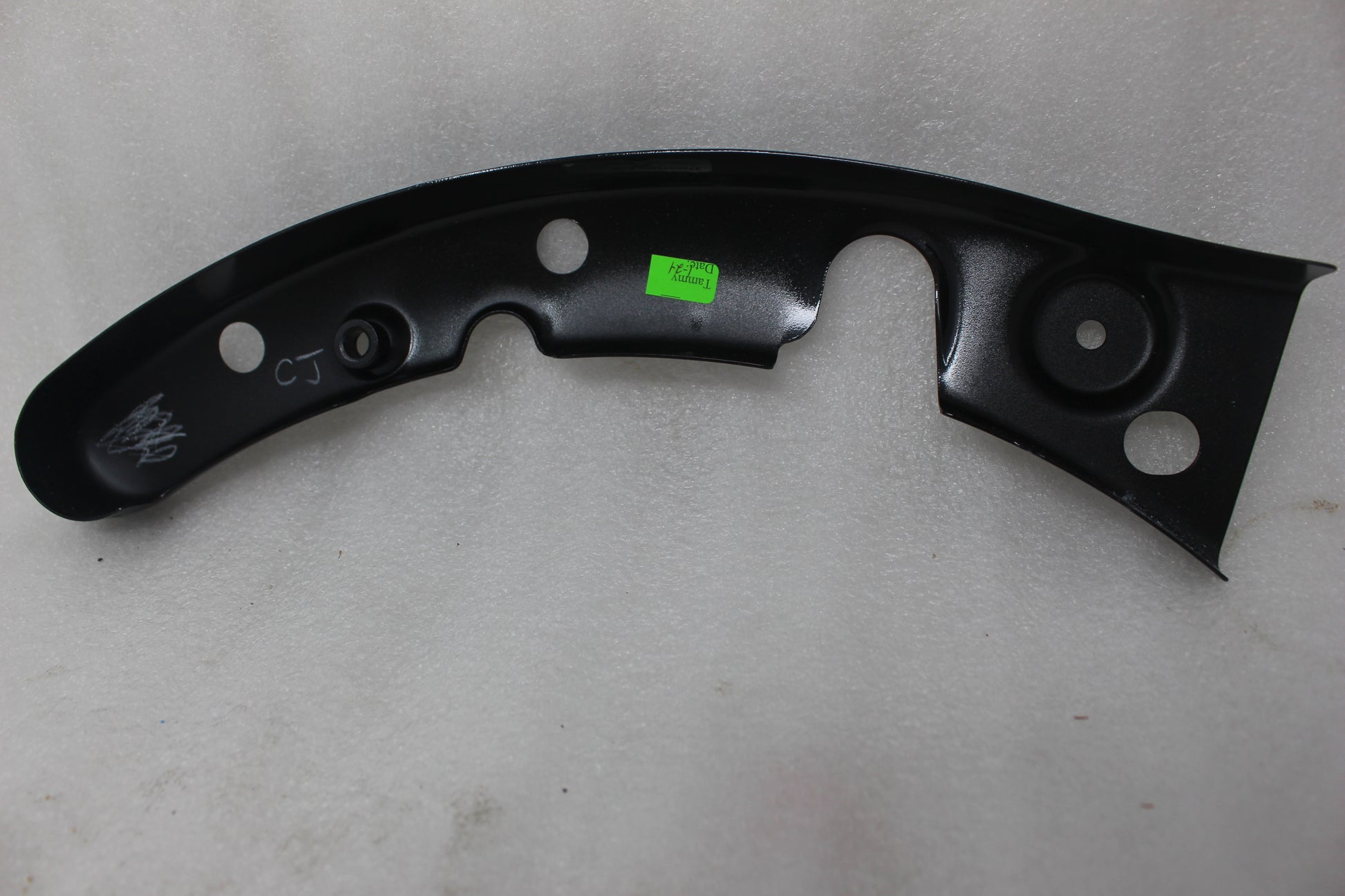 47200138DLE NEW OEM HARLEY-DAVIDSON CVO LEFT FRAME COVER DIAMOND DUST, FLHRSE5