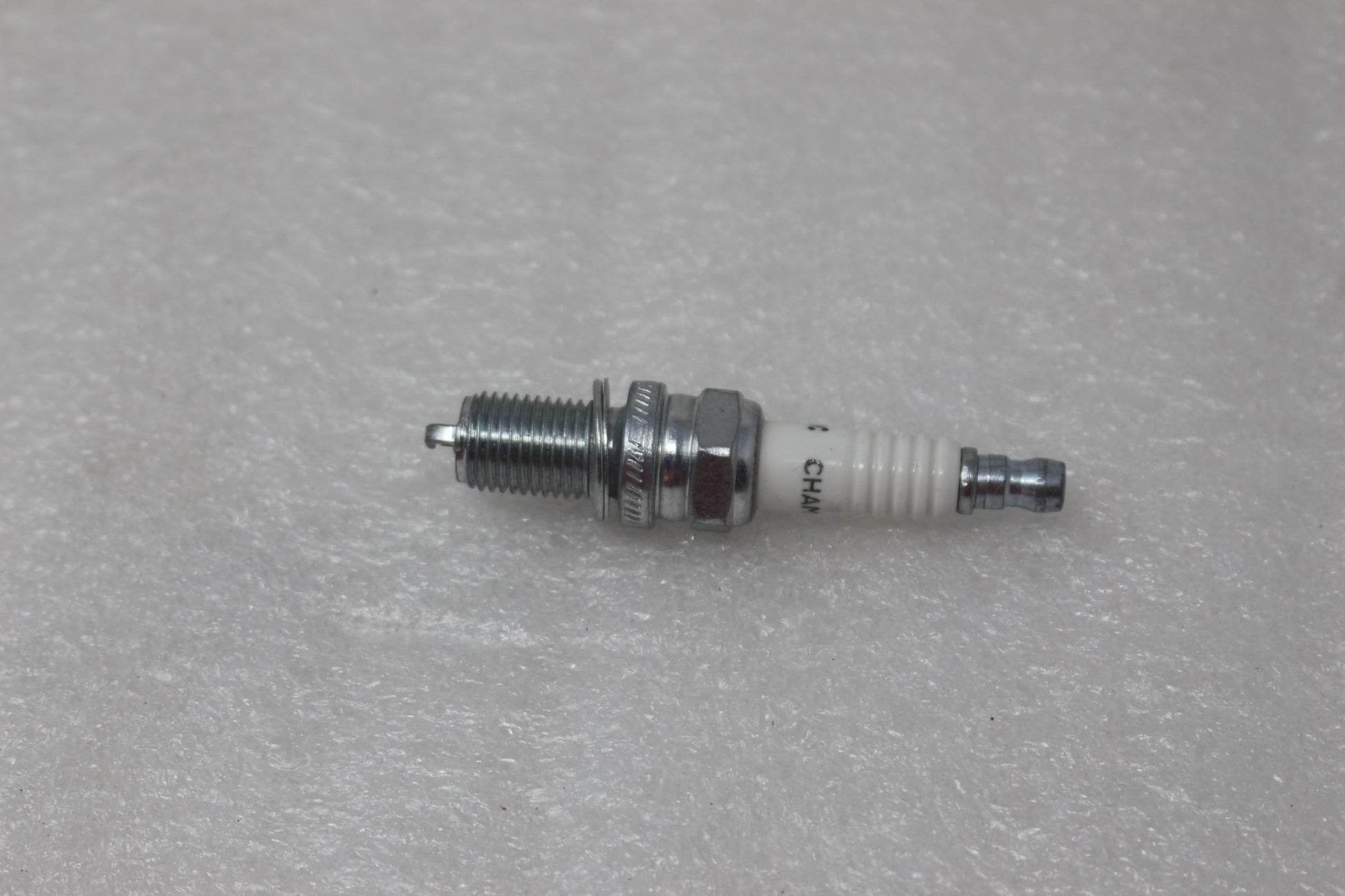 67090081A NEW OEM 2001-2002 DUCATI SPARK PLUG MONSTER SPORT CLASSIC SUPERSPORT