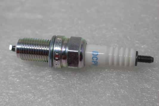 67040351B NEW OEM 2005-2006 DUCATI MONSTER 620 SPARK PLUG