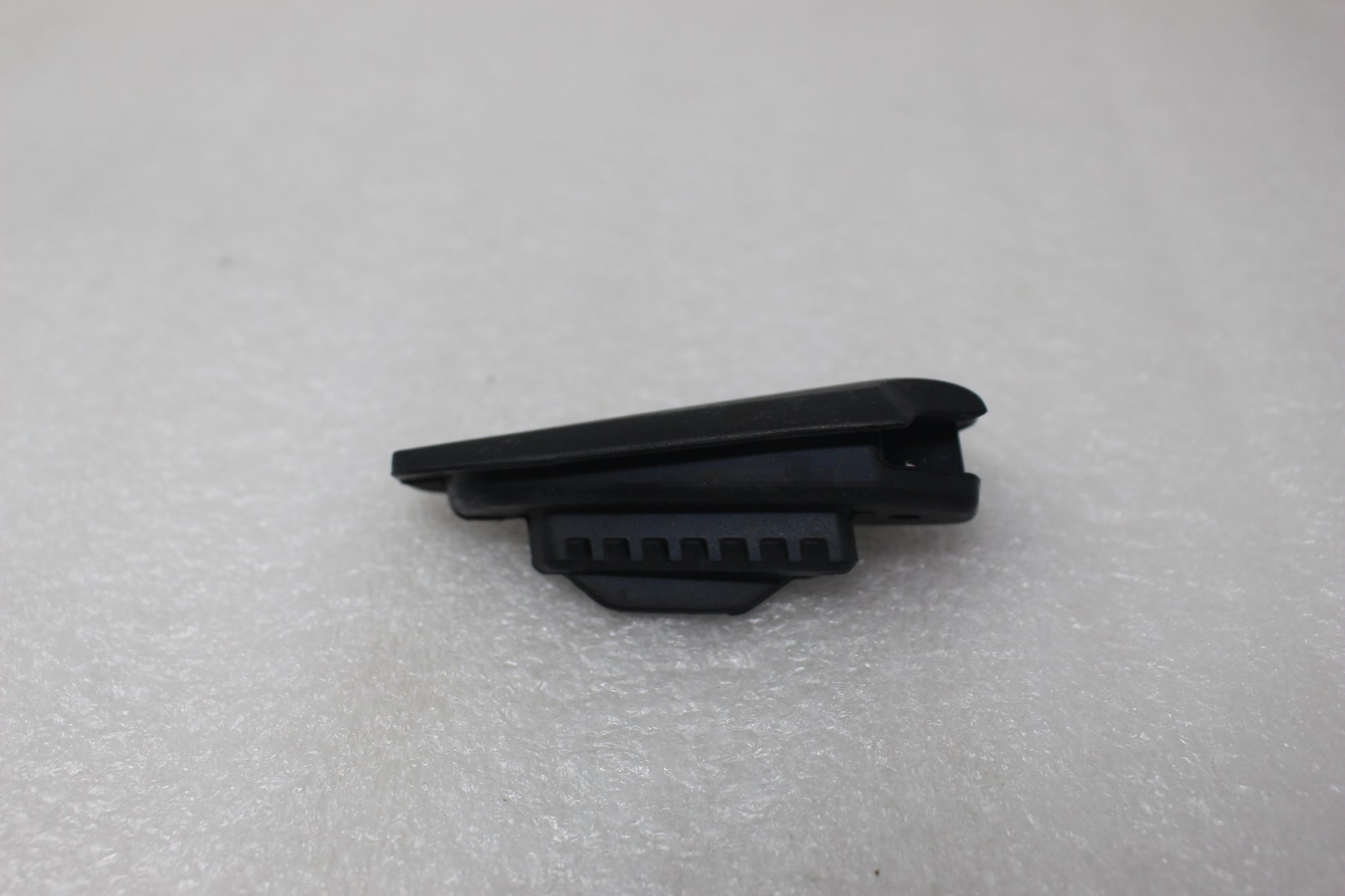 76510071D NEW OEM 2015-2021 DUCATI MONSTER RIGHT FOOT PEG RUBBER COVER