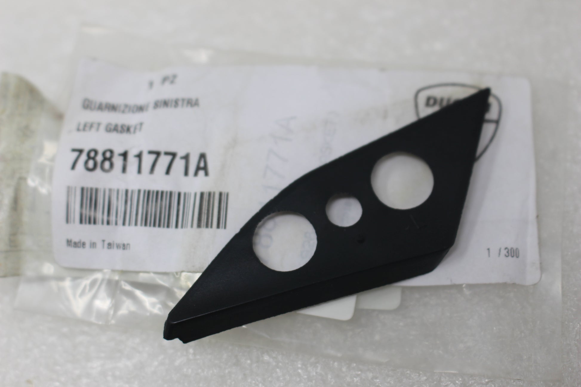 78811771A NEW OEM 2018-2025 DUCATI PANIGALE V2 V4 LEFT GASKET