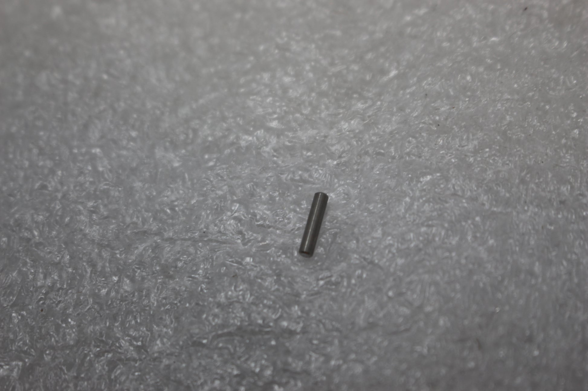 86010201A NEW OEM DUCATI PARALLEL PIN KEY 86010201A