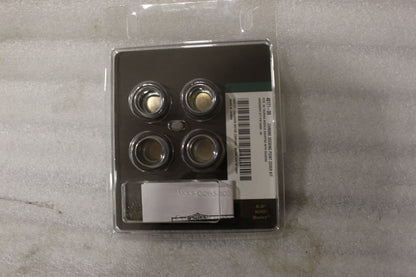48171-09  NEW OEM 2009 AND NEWER HARLEY-DAVIDSON TOURING REAR CHROME DOCKING POINT COVER KIT