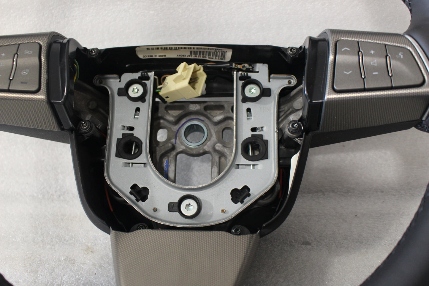 25831116 NEW OEM 2008 CADILLAC XLR STEERING WHEEL EBONY 25831116