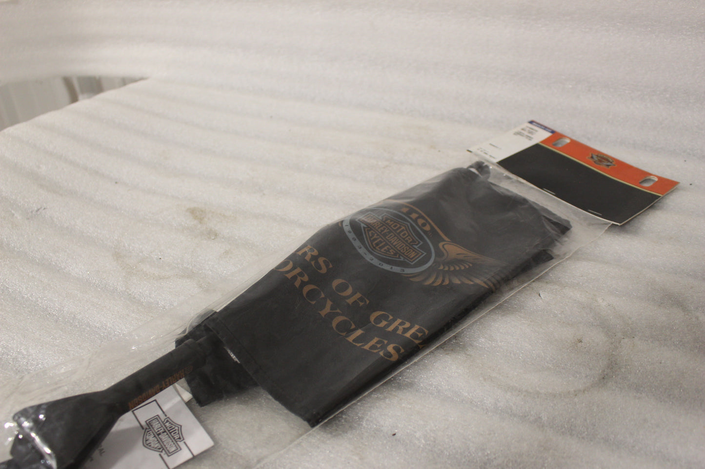 61400220 NEW OEM 2013 HARLEY-DAVIDSON TOURING 110TH ANNIVERSARY TOUR PACK FLAG