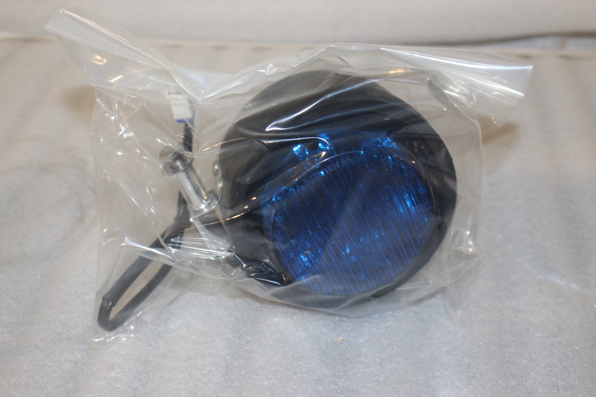 Y0650.1AU NEW OEM BUELL ROUND BLUE LIGHT Y0650.1AU