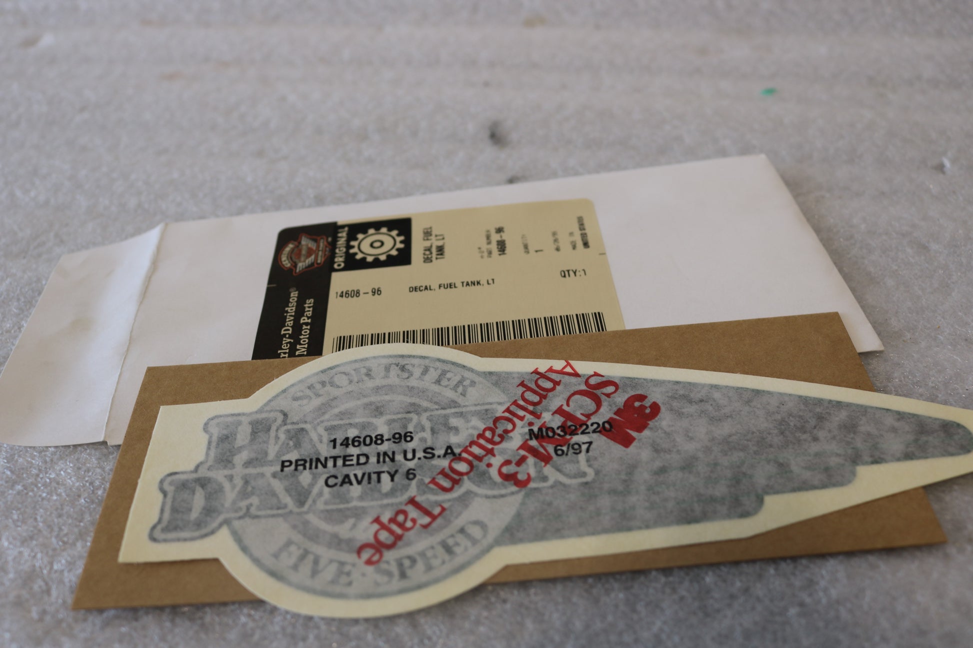 14608-96 NEW OEM 1996 HARLEY-DAVIDSON SPORTSTER LEFT FUEL TANK DECAL 5-SPEED