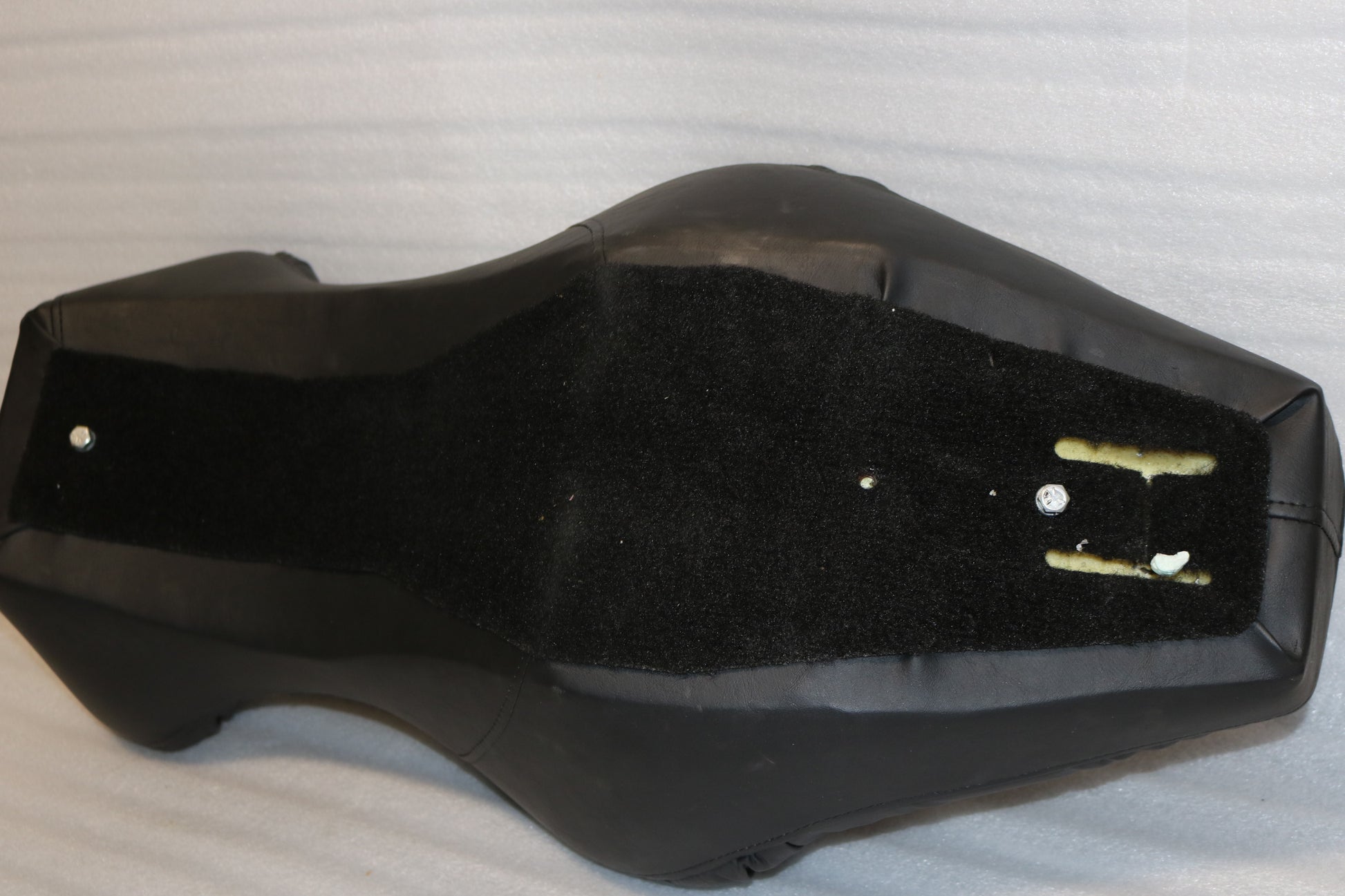 DS-909890  OEM HARLEY DRAG SPECIALTIES SEAT DS-909890