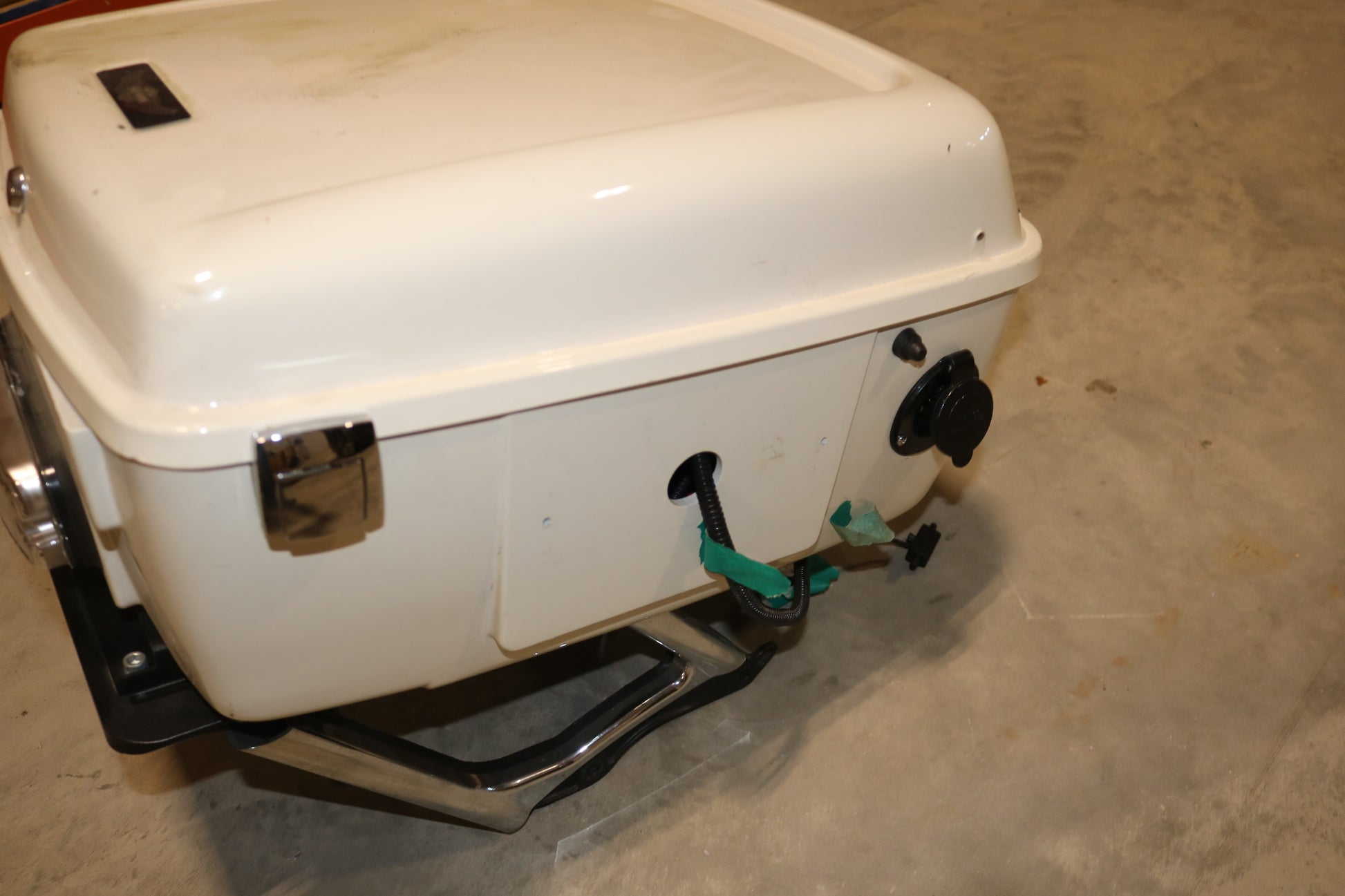 OEM 2014 AND NEWER HARLEY-DAVIDSON FLHP FLHTP ROADKING ELECTRA GLIDE TOUR PACK TRUNK