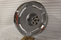 
              OEM NOS NEW HARLEY TOURING FRONT CHROME CAST WHEEL 16" 41213-04
            